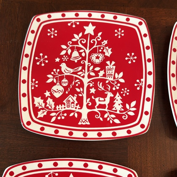 Red Christmas Tree Plates Partridge Holiday Cookie Dessert 222 Fifth Tivoli - Picture 3 of 10